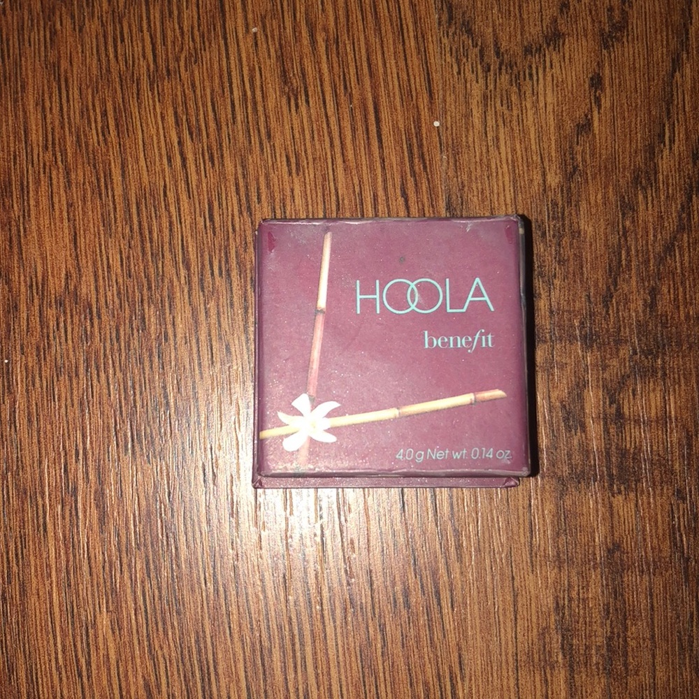 Mini sized benefit hoola bronzer